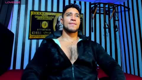 Snapshot of dixon_ray_ chatting on February 2025 12:47:02 AM Dixon online show from February 2025 12:47:02 AM