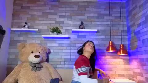 DixyPalmer online show from May 2026 05:32:01 PM