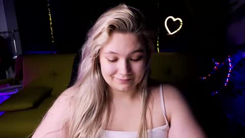 Jenia online show from December 2024 05:05:02 AM