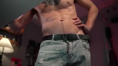 Snapshot of dl_raven chatting on March 2025 09:07:01 AM Silverhand online show from March 2025 09:07:01 AM