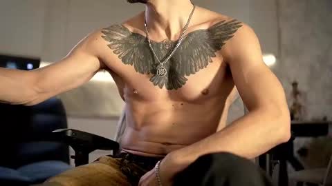 Snapshot of dl_raven chatting on September 2025 07:10:02 AM Silverhand online show from September 2025 07:10:02 AM