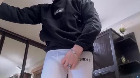 Snapshot of dl_raven chatting on March 2026 05:46:02 AM Silverhand online show from March 2026 05:46:02 AM