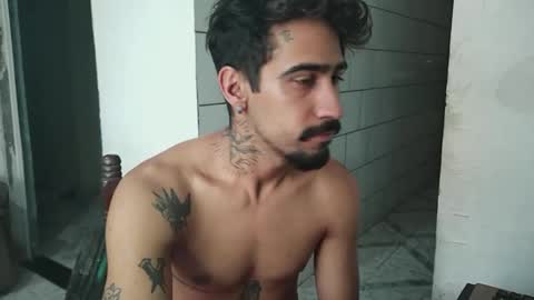 Snapshot of dmacedo96 chatting on February 2025 04:37:01 PM AmigodotadoZL online show from February 2025 04:37:01 PM