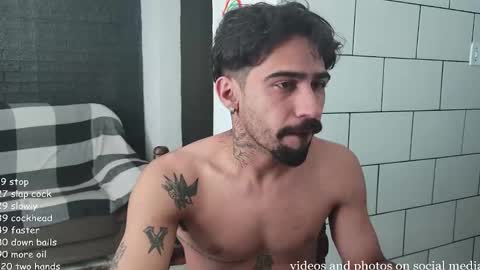 Snapshot of dmacedo96 chatting on October 2025 03:20:02 PM AmigodotadoZL online show from October 2025 03:20:02 PM