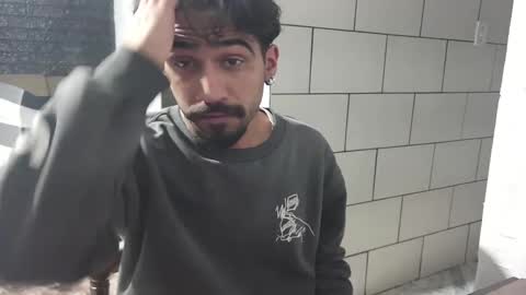 Snapshot of dmacedo96 chatting on October 2025 02:34:01 AM AmigodotadoZL online show from October 2025 02:34:01 AM