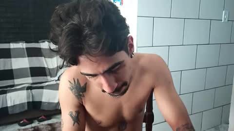 Snapshot of dmacedo96 chatting on November 2025 03:02:01 PM AmigodotadoZL online show from November 2025 03:02:01 PM