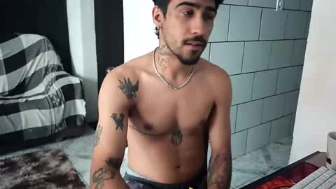 Snapshot of dmacedo96 chatting on November 2025 03:07:02 PM AmigodotadoZL online show from November 2025 03:07:02 PM