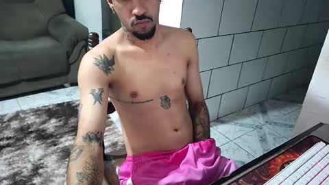 Snapshot of dmacedo96 chatting on February 2026 11:15:01 AM AmigodotadoZL online show from February 2026 11:15:01 AM