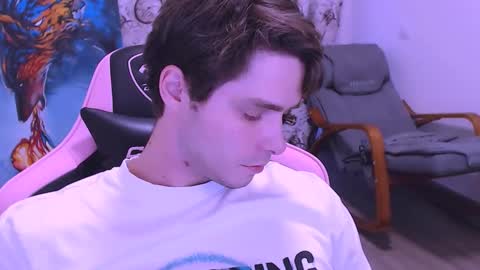 Snapshot of dmitryromanov chatting on September 2025 04:29:01 PM Dead A online show from September 2025 04:29:01 PM