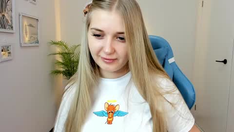 Alice online show from December 2024 02:20:01 AM