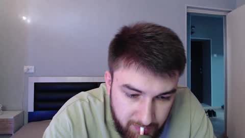 do_you_feel_pain online show from October 2025 10:38:02 AM