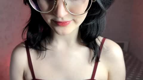 Annie PVT IS OPEN online show from May 2026 09:20:02 PM