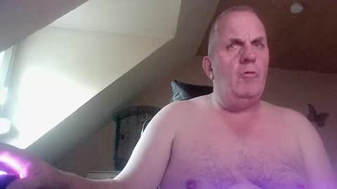 doggy2629 online show from October 2025 03:47:02 PM