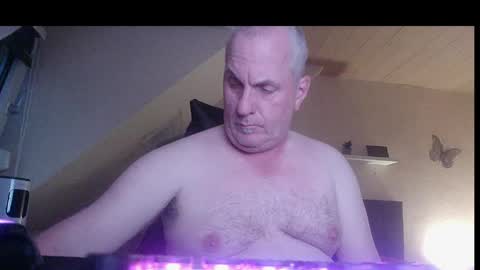 doggy2629 online show from June 2026 08:43:01 PM
