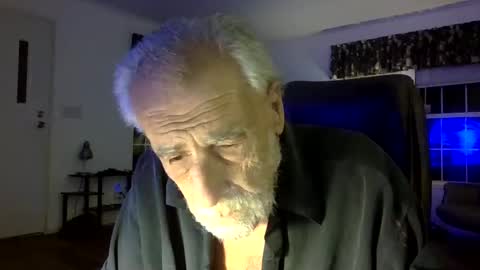 dogluc7 online show from December 2024 12:34:02 AM