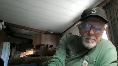 Snapshot of doingmyself69 chatting on October 2025 11:22:02 PM doingmyself69 online show from October 2025 11:22:02 PM