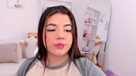 Snapshot of dolce_antonellaa chatting on September 2025 01:16:02 AM antonella online show from September 2025 01:16:02 AM