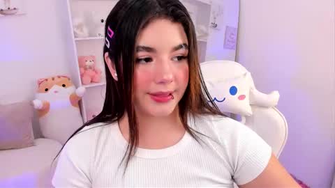 Snapshot of dolce_antonellaa chatting on October 2025 12:41:01 AM antonella online show from October 2025 12:41:01 AM