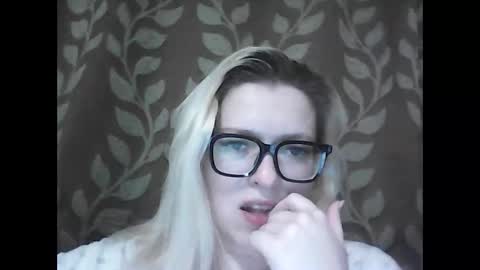 Snapshot of dolce_tempt chatting on January 2026 05:40:01 PM dolce_tempt online show from January 2026 05:40:01 PM