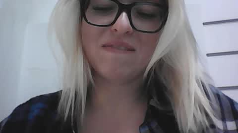 Snapshot of dolce_tempt chatting on January 2026 08:19:02 AM dolce_tempt online show from January 2026 08:19:02 AM