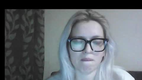 Snapshot of dolce_tempt chatting on February 2026 06:56:02 PM dolce_tempt online show from February 2026 06:56:02 PM