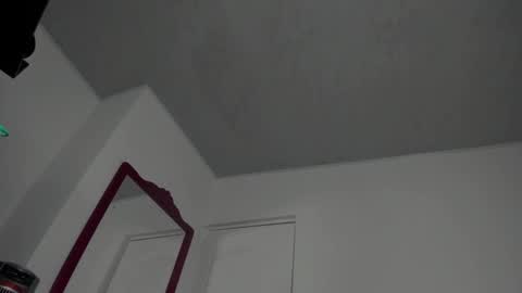 Snapshot of doll10starx chatting on January 2025 02:02:01 AM Ludika Santiago online show from January 2025 02:02:01 AM