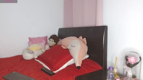 Snapshot of doll_and_sex chatting on January 2025 03:19:01 AM Auro and Santiago online show from January 2025 03:19:01 AM