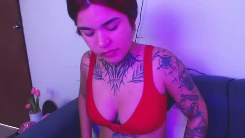 doll_and_thebrown online show from May 2026 01:05:01 PM