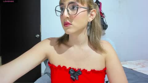ANDREA online show from April 2026 10:05:01 PM