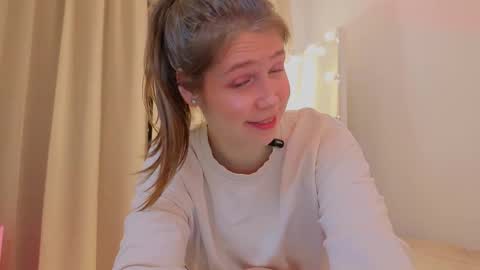 Snapshot of doll_ball chatting on March 2026 08:25:02 PM Ann online show from March 2026 08:25:02 PM