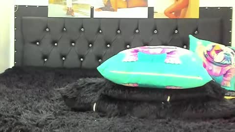 C E L E S T E  online show from January 2025 07:00:01 PM