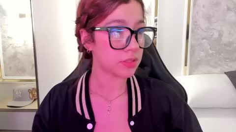 D  online show from September 2025 02:37:01 AM