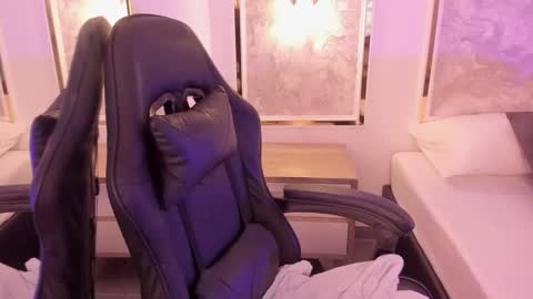 D  online show from September 2025 07:57:01 AM