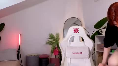 Your doll Lesli online show from October 2025 06:12:01 AM