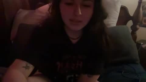 Snapshot of doll_lovely chatting on April 2026 05:35:02 AM Doll online show from April 2026 05:35:02 AM