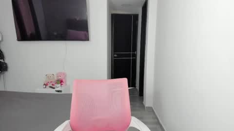 doll_oriana online show from February 2025 07:48:02 PM