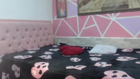 doll rihana online show from May 2026 07:19:02 PM