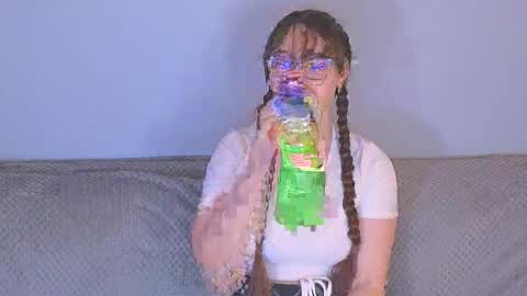 Tessa online show from May 2026 07:47:01 AM