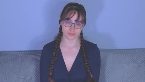 Tessa online show from May 2026 03:29:01 PM