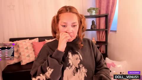 Snapshot of doll_venus chatting on December 2024 10:54:02 PM Roxana independent model can you help me reach 100 hands up uwu online show from December 2024 10:54:02 PM