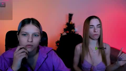 doll_vey online show from December 2025 08:57:01 PM