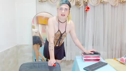 ilona online show from May 2026 05:23:02 AM