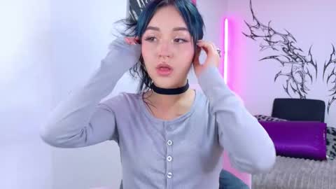 Snapshot of dollmeow chatting on February 2026 11:35:01 PM Isabela Independet model 3 online show from February 2026 11:35:01 PM