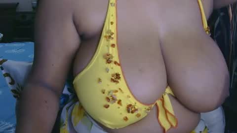 Snapshot of dolly_2 chatting on November 2025 04:01:01 AM dolly_2 online show from November 2025 04:01:01 AM