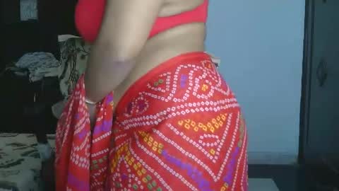 dolly_2 online show from March 2026 04:38:02 AM