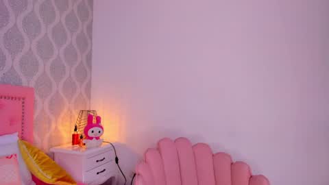dolly_kitter online show from July 2026 11:28:01 AM