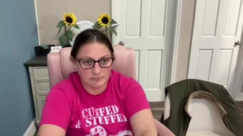 Dolly online show from March 2025 11:31:02 PM