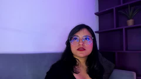 Snapshot of dollywood_ chatting on November 2025 03:38:02 AM DollyWood online show from November 2025 03:38:02 AM