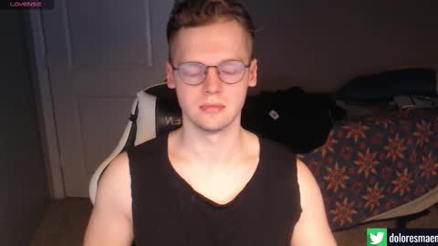 Snapshot of doloresman chatting on October 2025 09:32:02 AM doloresman online show from October 2025 09:32:02 AM