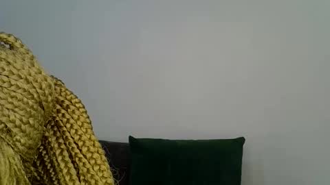 dolsexy online show from April 2026 07:57:02 AM